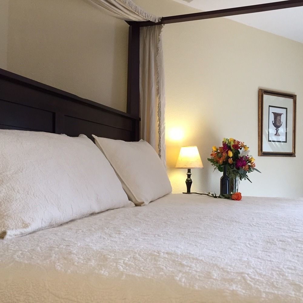 Square Inn Уимберли Экстерьер фото