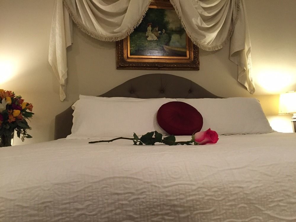 Square Inn Уимберли Экстерьер фото