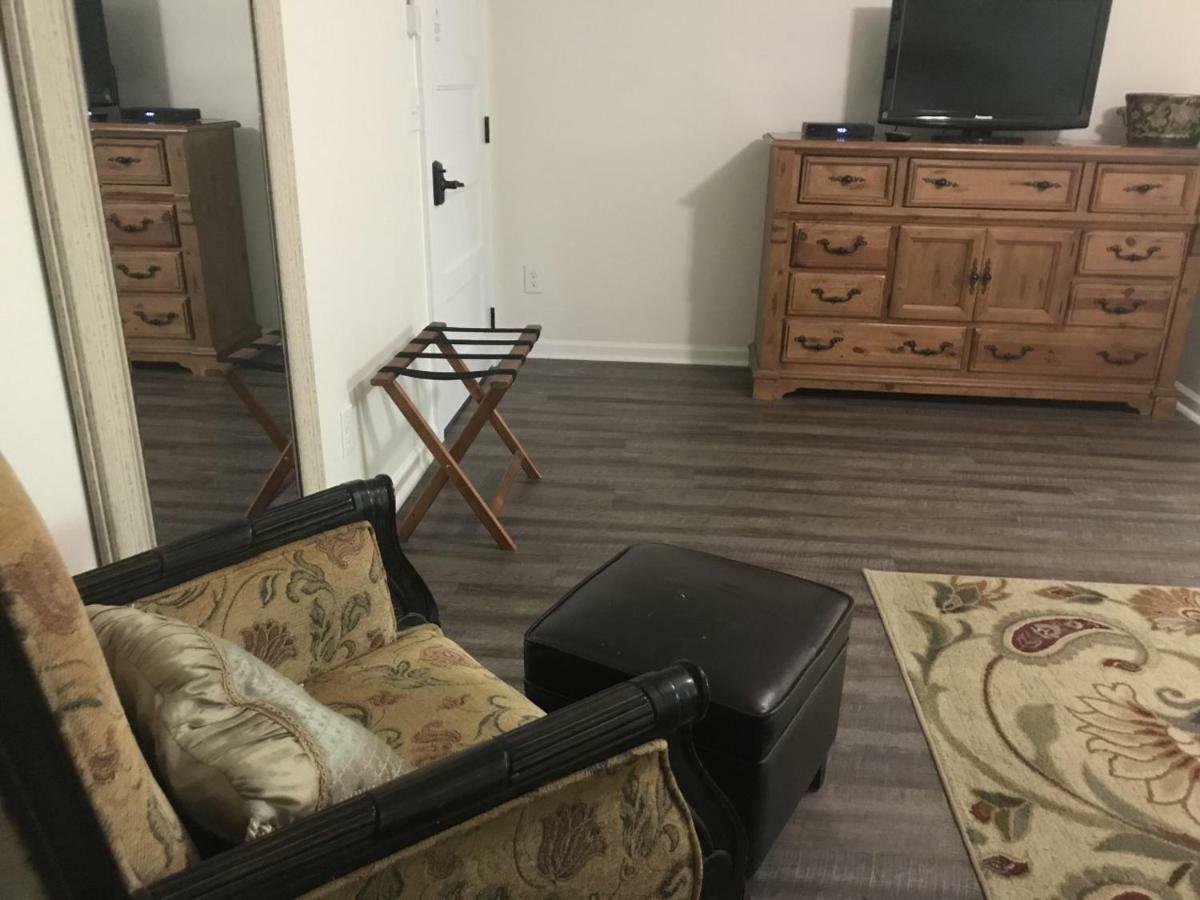 Square Inn Уимберли Экстерьер фото